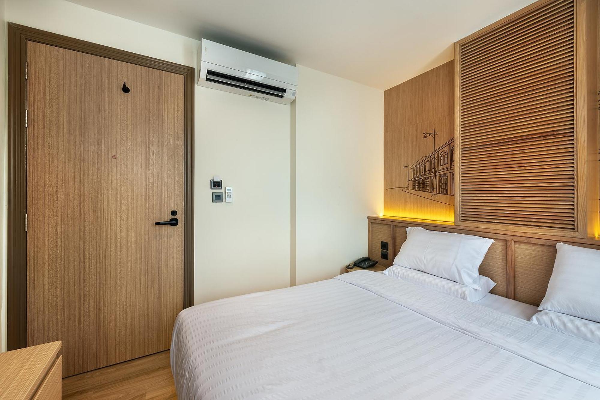 Хостел Phra Nakhon Poshtel Бангкок Экстерьер фото